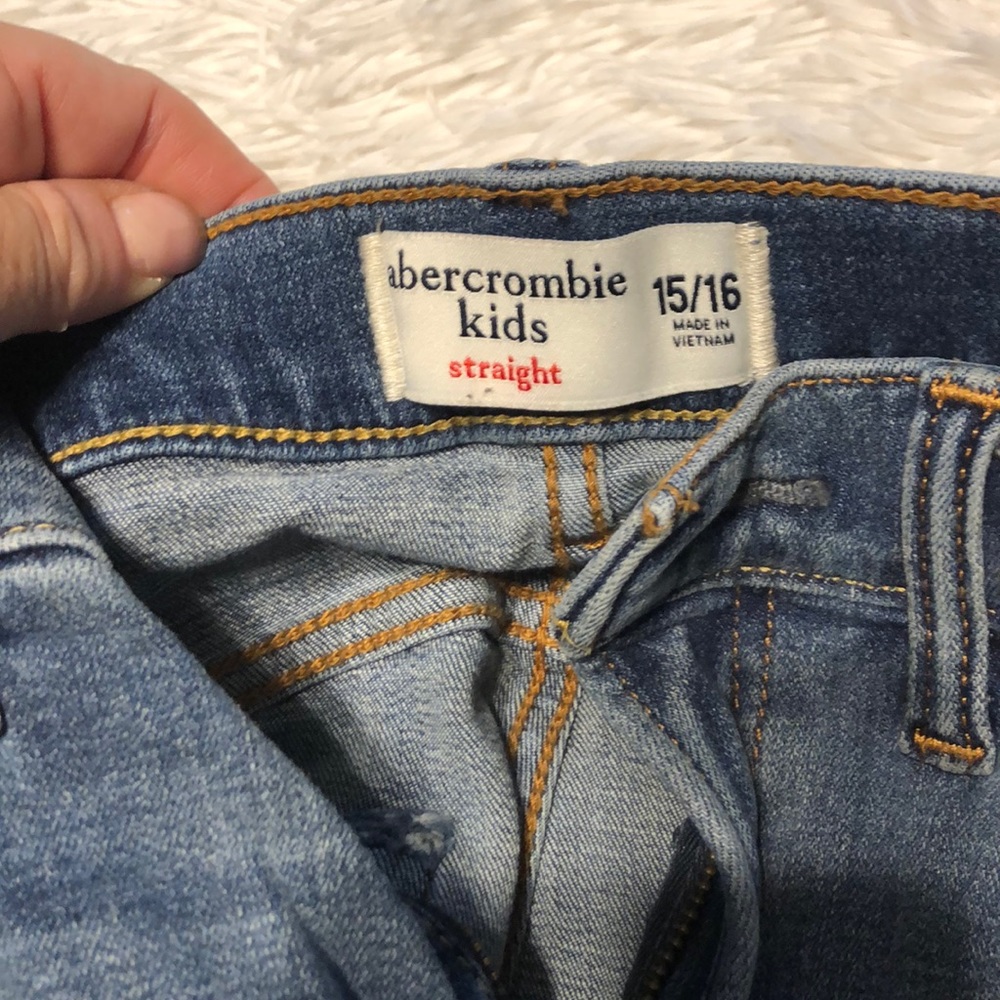 NWOT Abercrombie kids jeans